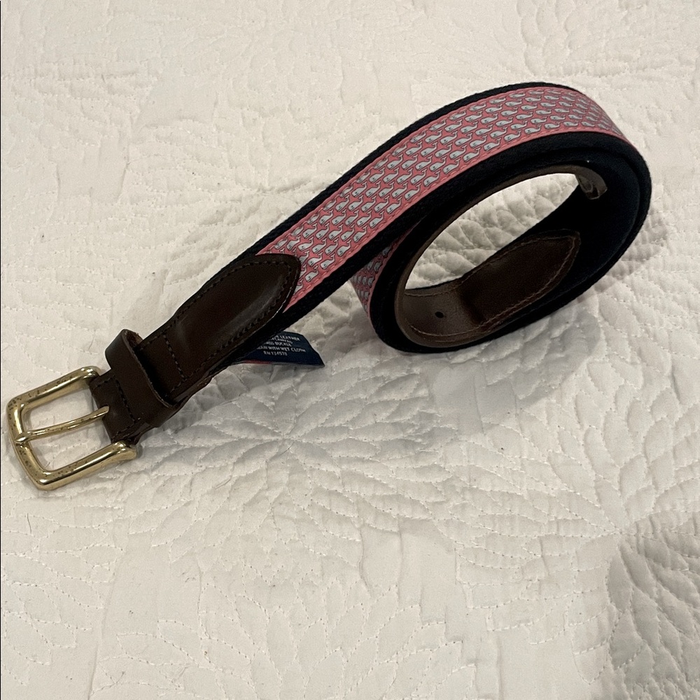 Vineyard Vines men’s whale belt SZ 30 NWOT